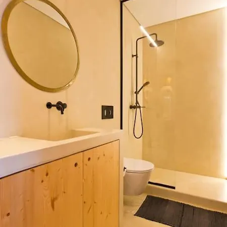 Daire Boutique Rentals- Al Mar Beachfront