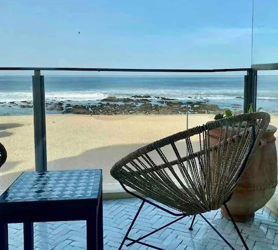 Boutique Rentals- Al Mar Beachfront Διαμέρισμα *