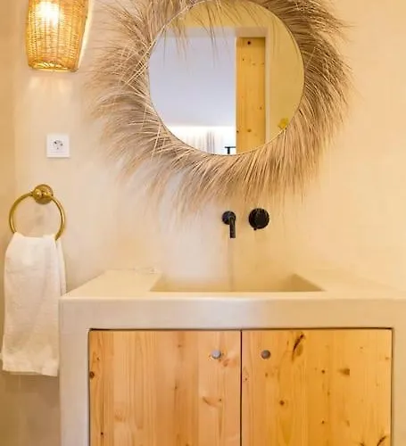 Boutique Rentals- Al Mar Beachfront * Póvoa de Varzim