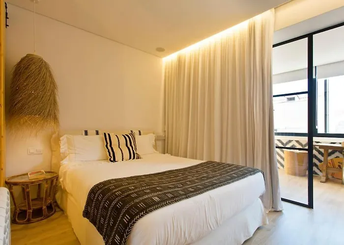 Boutique Rentals- Al Mar Beachfront