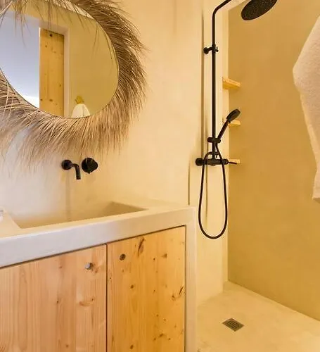 Διαμέρισμα Boutique Rentals- Al Mar Beachfront *