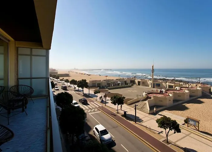 Boutique Rentals- Al Mar Beachfront * Póvoa de Varzim